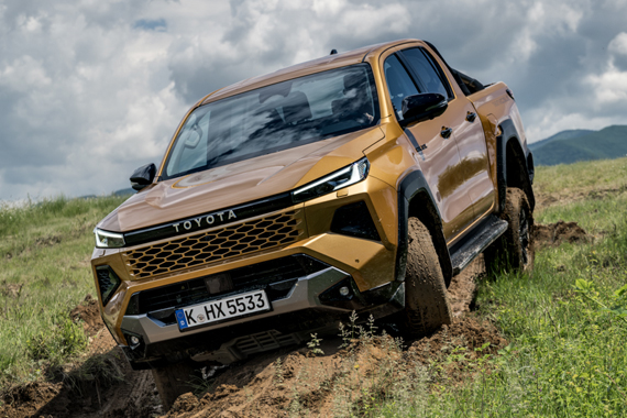 Toyota Hilux 2026 : Optiques de face avant