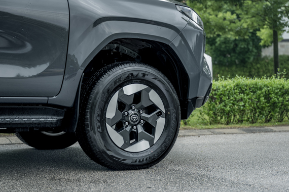Toyota Hilux 2026 : Passages de roue et Nouvelles jantes